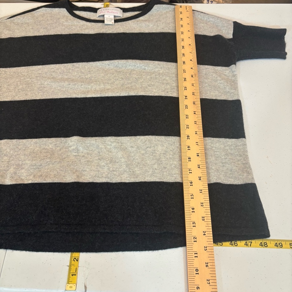 Design History Pure Cashmere Lux Gray Black Stripe Sweater Size S Oversized - Picture 8 of 9